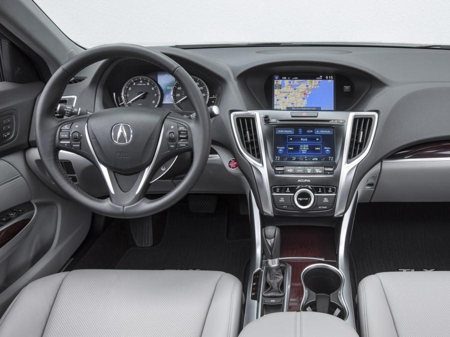 Торпедо Acura TLX 2.4L 2015 года  (фото 8 из 17)